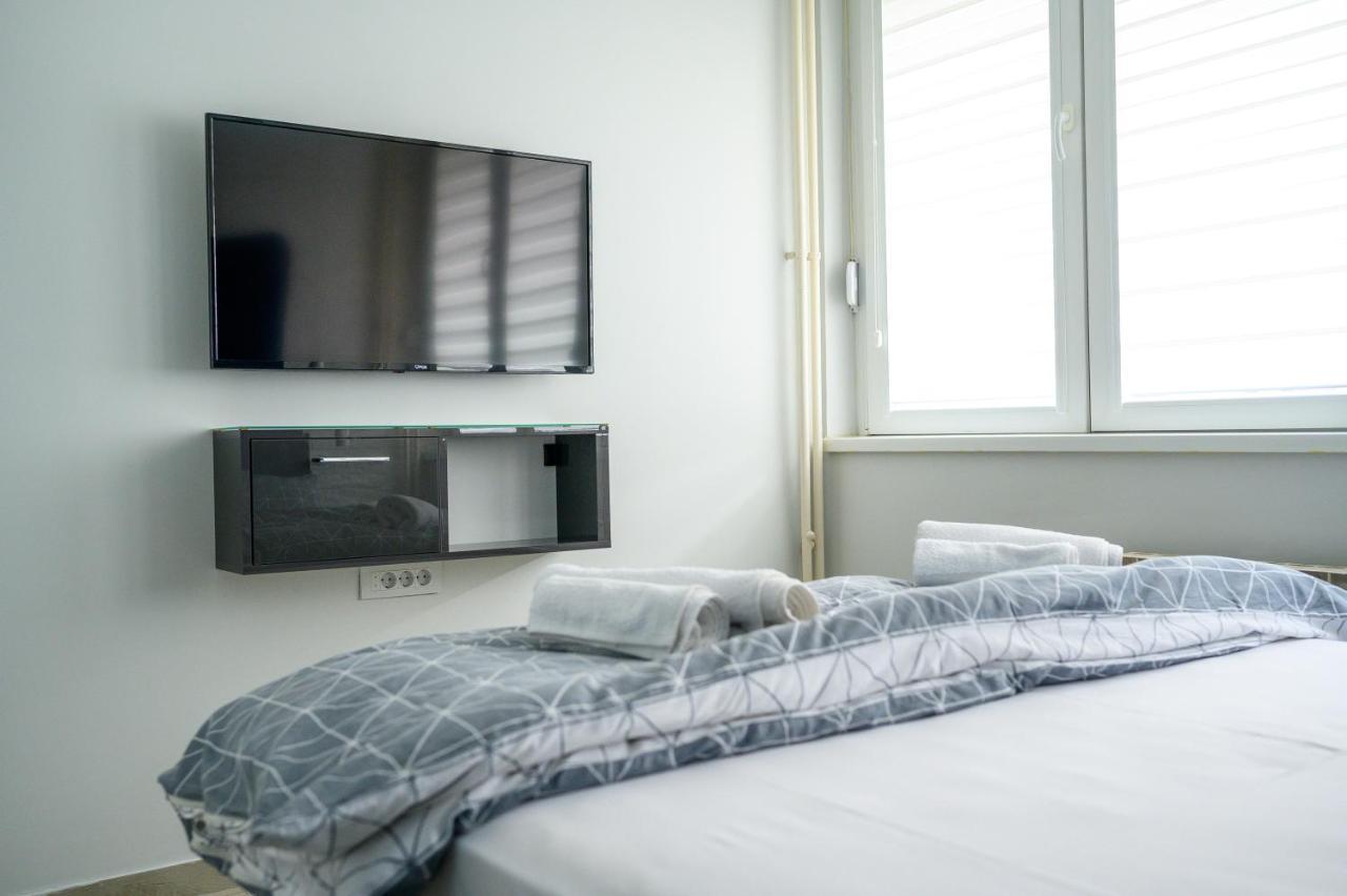 Ni Spa Apartman Grand מראה חיצוני תמונה